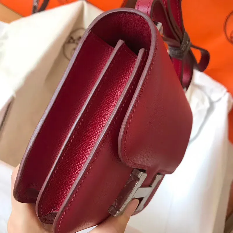 Hermes Mini Constance 18cm Ruby Epsom Taška