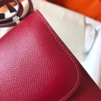 Hermes Mini Constance 18cm Ruby Epsom Taška