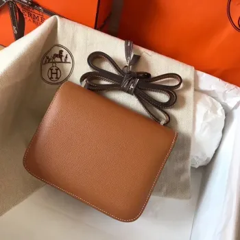 Hermes Mini Constance 18cm Zlatá Epsom Taška