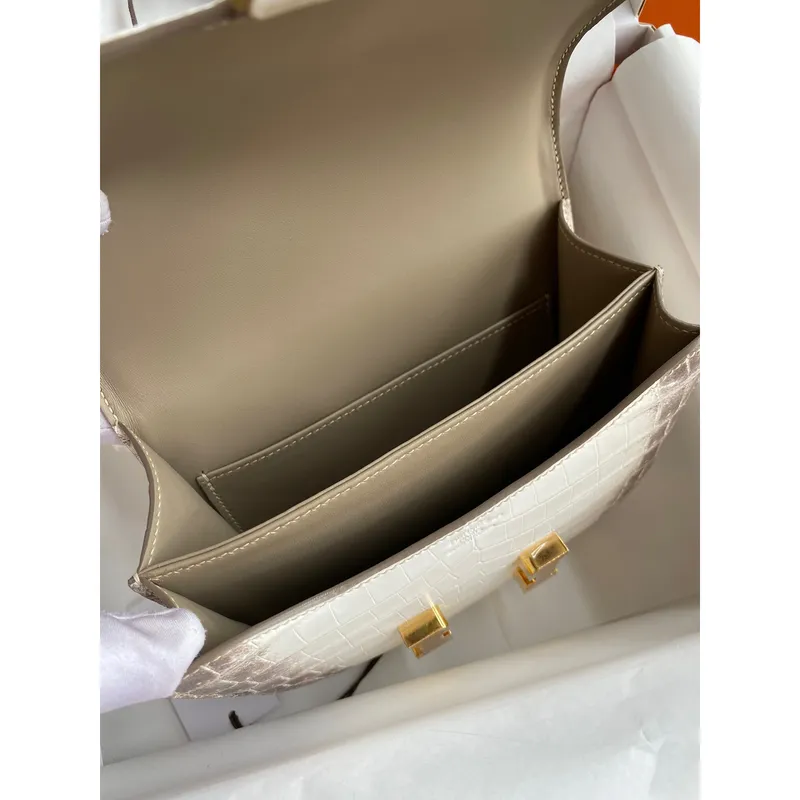 Hermes Constance 18 Ručně vyráběná taška z kůže krokodýla Niloticus Himalaya