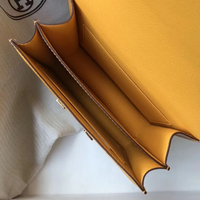 Taška Hermes Constance 18 cm v žlutém embosovaném krokodýlím vzoru