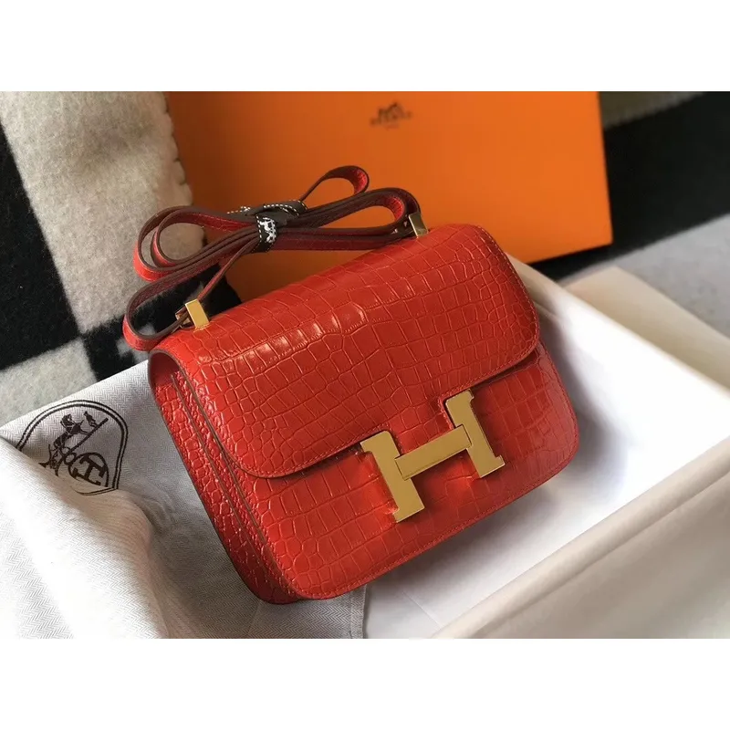 Taška Hermes Constance 24 cm v červeném embosovaném krokodýlím vzoru
