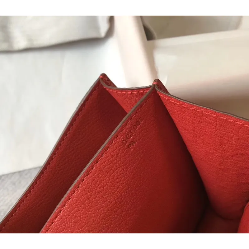 Taška Hermes Constance 24 cm v červeném embosovaném krokodýlím vzoru