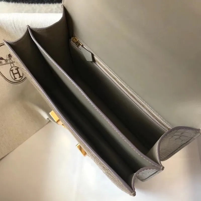 Taška Hermes Constance 24cm v taupe embosované krokodýlí kůži