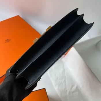 Hermes Constance Elan Ručně vyráběná taška v černé Epsom telecí kůži