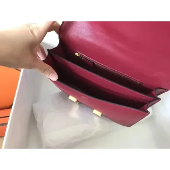 Hermes Epsom Constance 24cm Tmavě červená ručně vyráběná taška