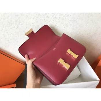 Hermes Epsom Constance 24cm Tmavě červená ručně vyráběná taška