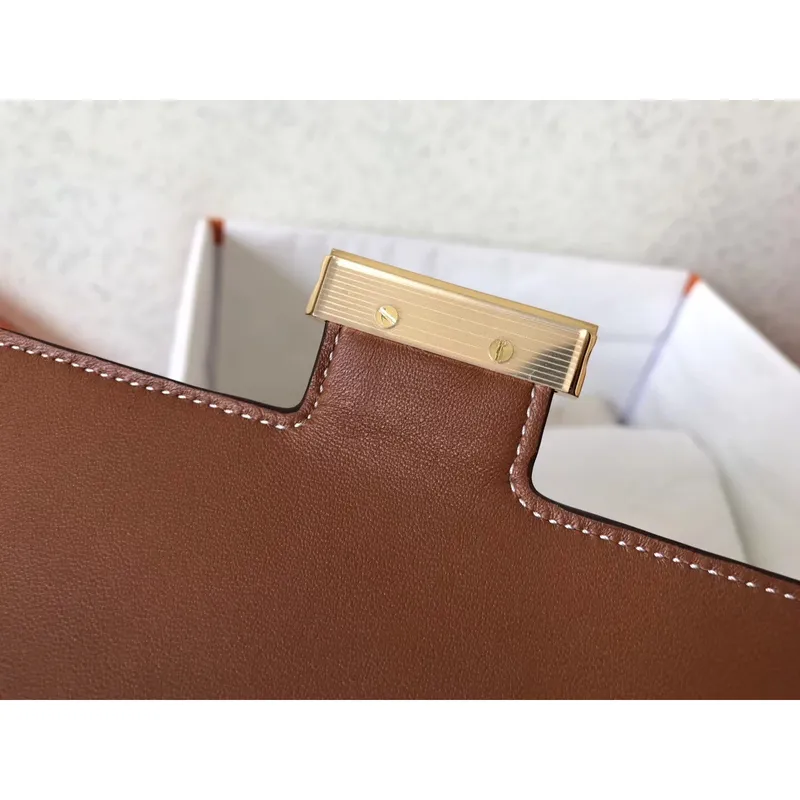 Hermes Epsom Constance 24cm Hnědá Ručně Vyrobená Taška