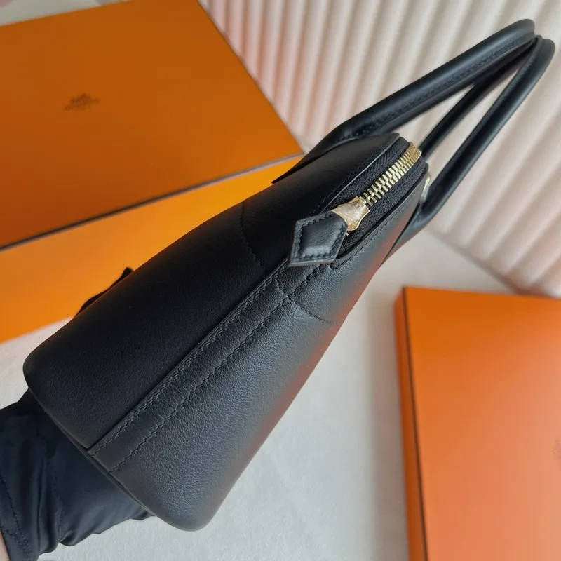 Hermes Bolide 1923 27 Ručně vyráběná taška v černé rychlé telecí kůži