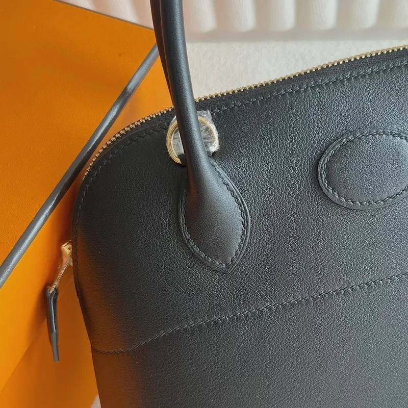 Hermes Bolide 1923 27 Ručně vyráběná taška v černé rychlé telecí kůži