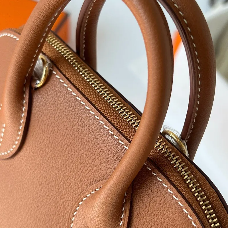 Hermes Bolide 1923 Mini Ručně Vyrobená Taška V Zlaté Evercolor Telecí Kůži