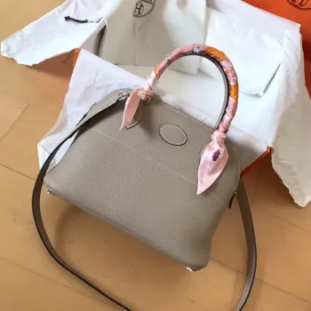 Hermes Tourterelle Clemence Bolide 27cm Ručně vyráběná taška