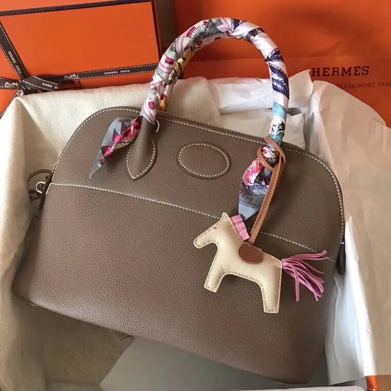 Hermes Taupe Clemence Bolide 31cm Ručně vyráběná taška