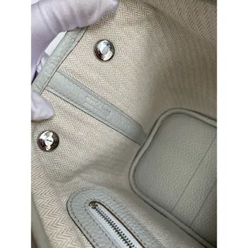 Hermes Garden Party 30 Ručně vyráběná taška v perlově šedé kůži Clemence