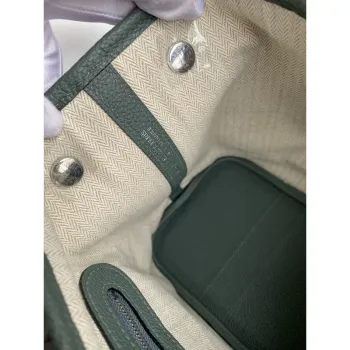 Hermes Garden Party 30 Ručně vyráběná taška v kůži Clemence ve odstínu Vert Amande