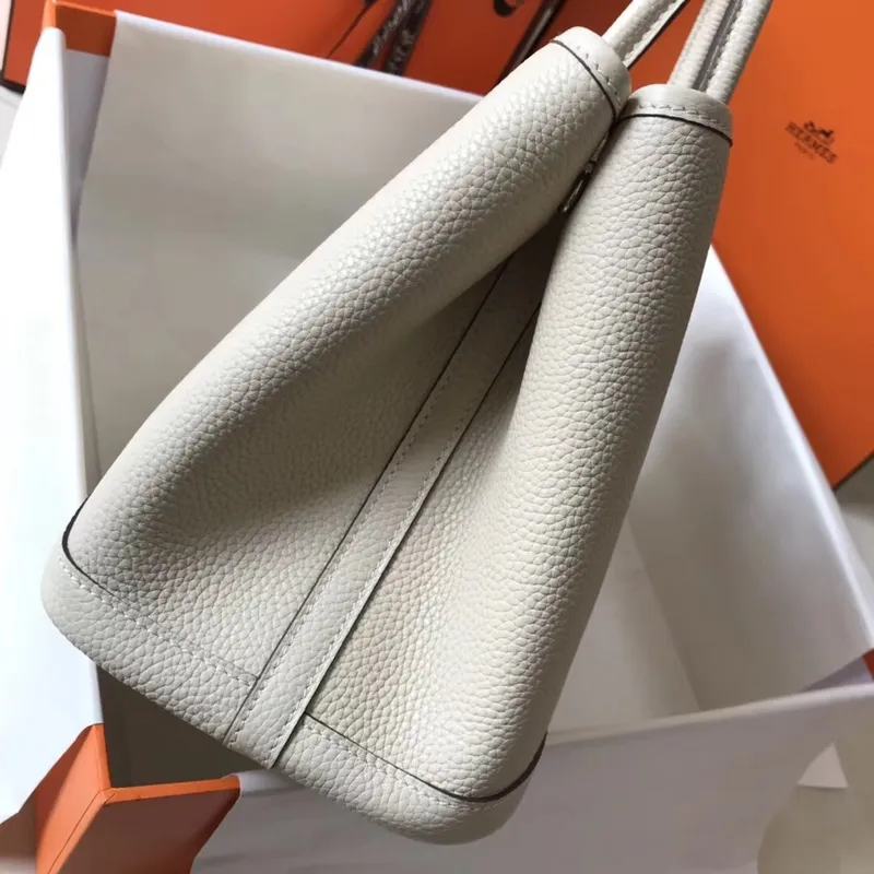 Hermes White Clemence Garden Party 30cm Ručně vyráběná taška