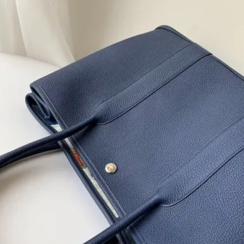 Hermes Navy Fjord Garden Party 30cm s potištěnou podšívkou