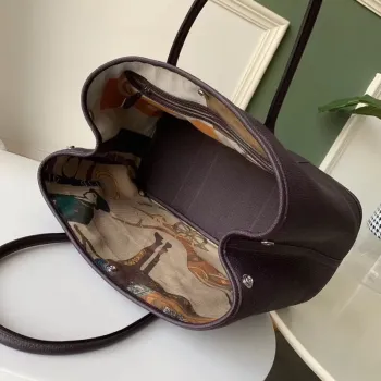 Hermes Raisin Fjord Garden Party 30cm s potištěnou podšívkou