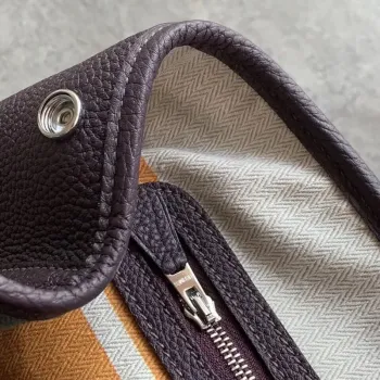 Hermes Raisin Fjord Garden Party 30cm s potištěnou podšívkou