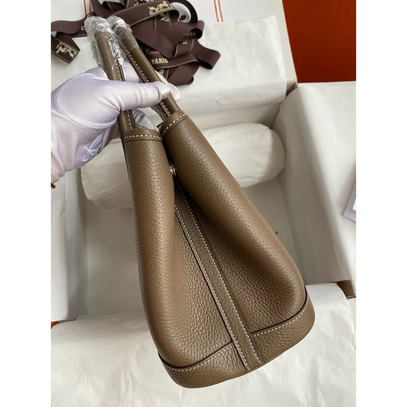 Hermes Garden Party 30 Ručně vyráběná taška v taupe kůži Clemence