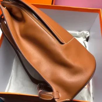 Batoh Hermes GR24 ve zlaté kůži z telecí kůže