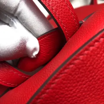 Batoh Hermes GR24 v červené barvě z telecí kůže Everycolor