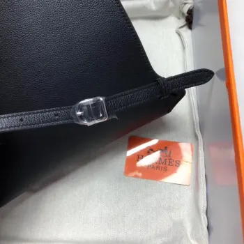 Hermes GR24 Batoh v černé barvě z telecí kůže