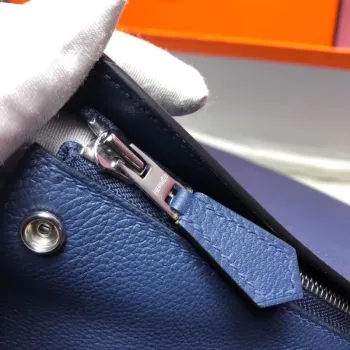 Batoh Hermes GR24 v námořnické barvě z telecí kůže