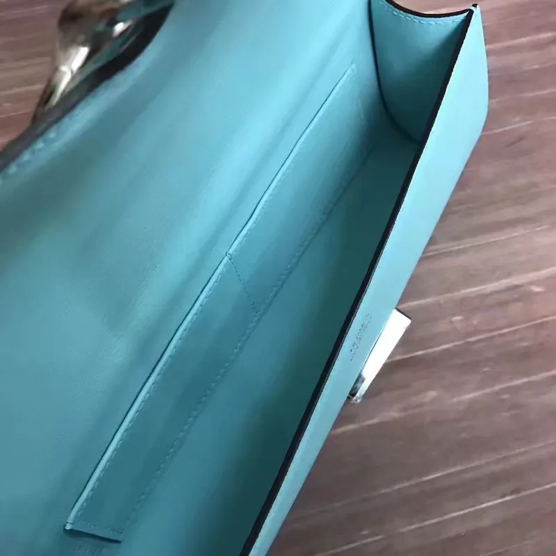 Hermes Ručně vyráběná Egee Clutch v atoll modré kůži Swift