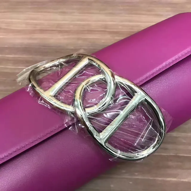 Hermes Ručně vyráběná Egee Clutch v kůži Cyclamen Swift