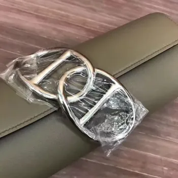 Hermes Ručně vyráběná Egee Kabelka v khaki Swift kůži