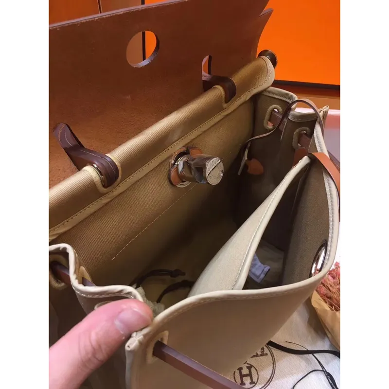 Hermes Herbag Zip 31cm Taška v Hnědé a Béžové