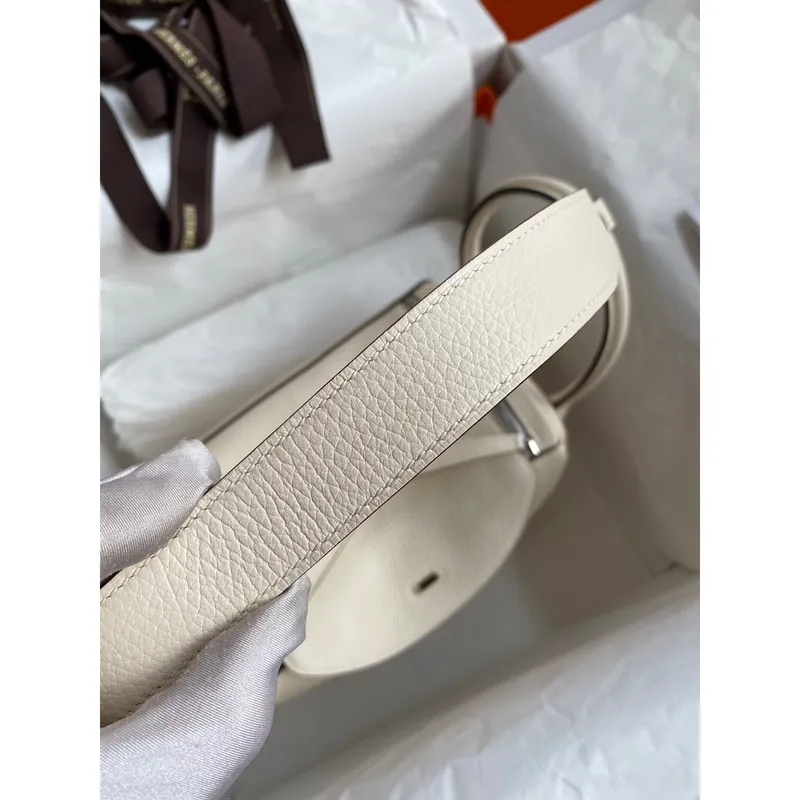 Hermes Lindy 26 Ručně vyráběná taška z kůže Nata Clemence