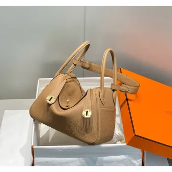 Kabelka Hermes Lindy 26 cm v kůži Chai Clemence s GHW