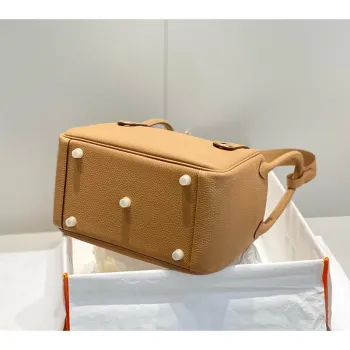 Kabelka Hermes Lindy 26 cm v kůži Chai Clemence s GHW