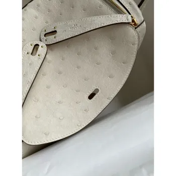 Hermes Lindy 26 Ručně vyráběná taška v kůži z pštrosa Craie