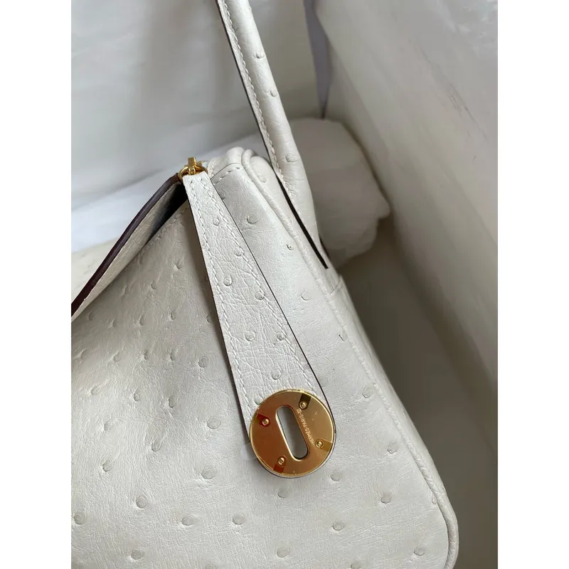 Hermes Lindy 26 Ručně vyráběná taška v kůži z pštrosa Craie