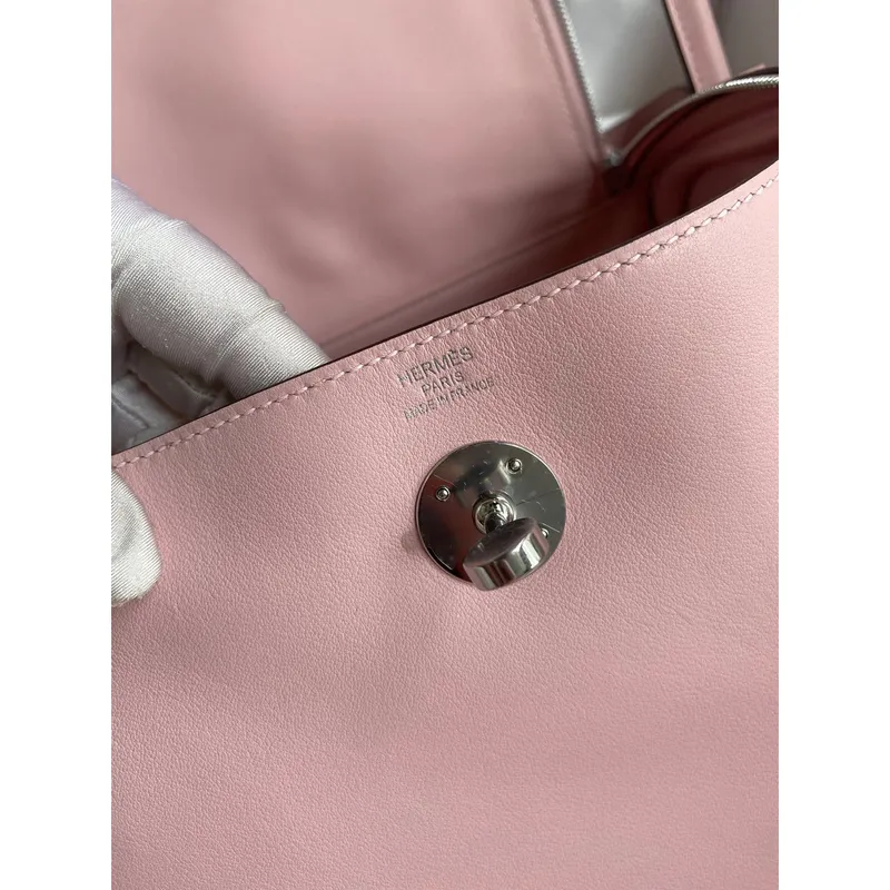 Hermes Lindy 26 Ručně vyráběná taška v růžovém Sakura Swift telecím kůži