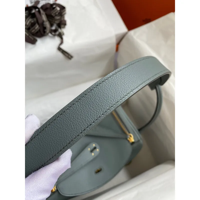 Hermes Lindy 26 Ručně vyráběná taška v kůži Vert Amande Evercolor