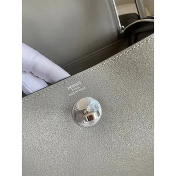 Hermes Lindy 26 Ručně vyráběná taška v kůži Evercolor v odstínu Gris Asphalt