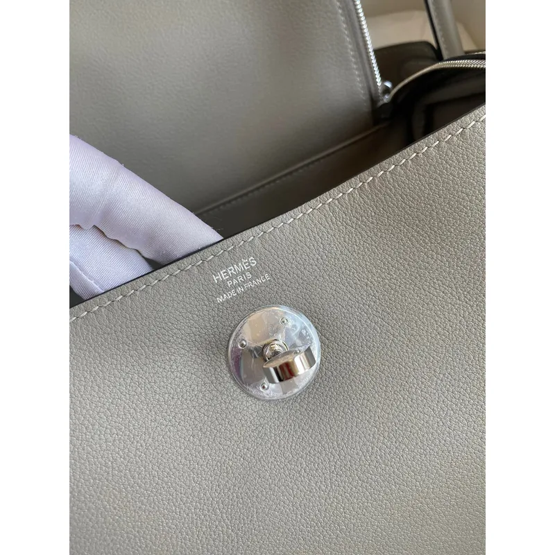 Hermes Lindy 26 Ručně vyráběná taška v kůži Evercolor v odstínu Gris Asphalt