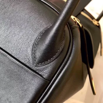 Hermes Black Lindy 26cm Swift Ručně vyrobená taška