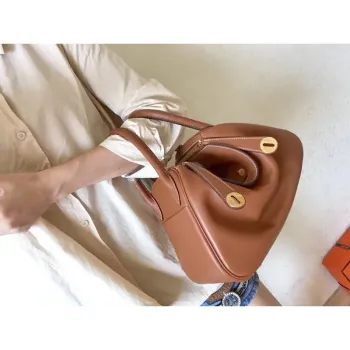 Hermes Gold Lindy 26cm Swift Ručně vyráběná taška