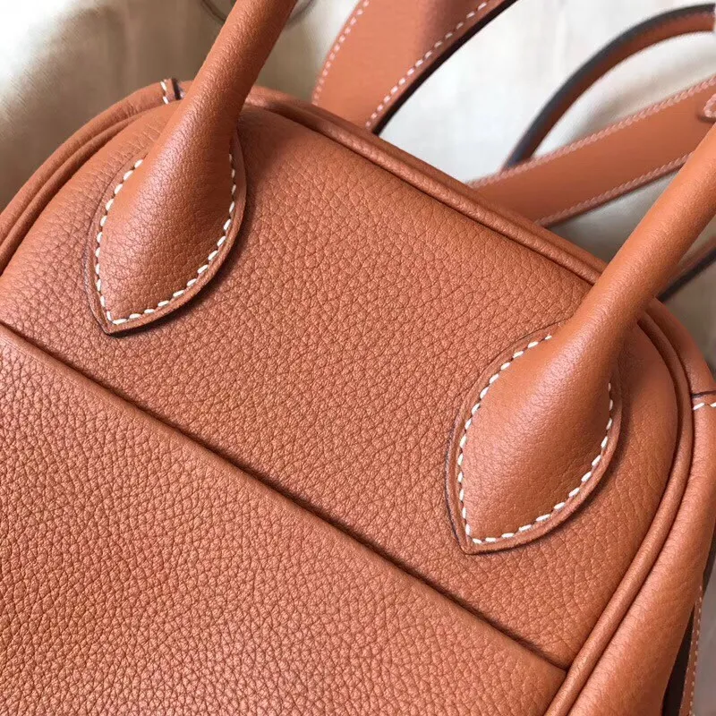 Hermes Gold Lindy 26cm Clemence Ručně vyráběná taška