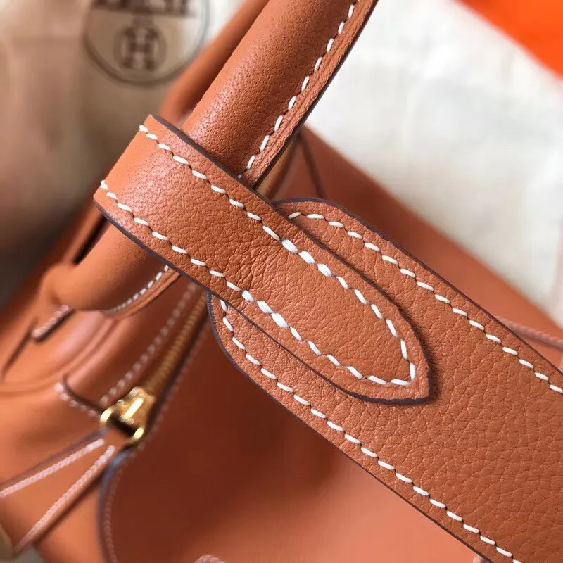 Hermes Gold Lindy 26cm Clemence Ručně vyráběná taška