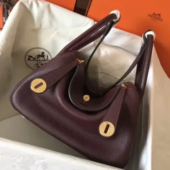 Hermes Bordeaux Lindy 26cm Clemence Ručně vyráběná taška