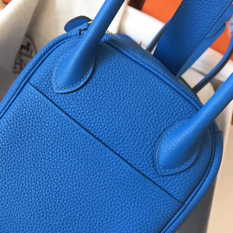 Hermes Blue Zanzibar Lindy 26cm Clemence Ručně vyráběná taška