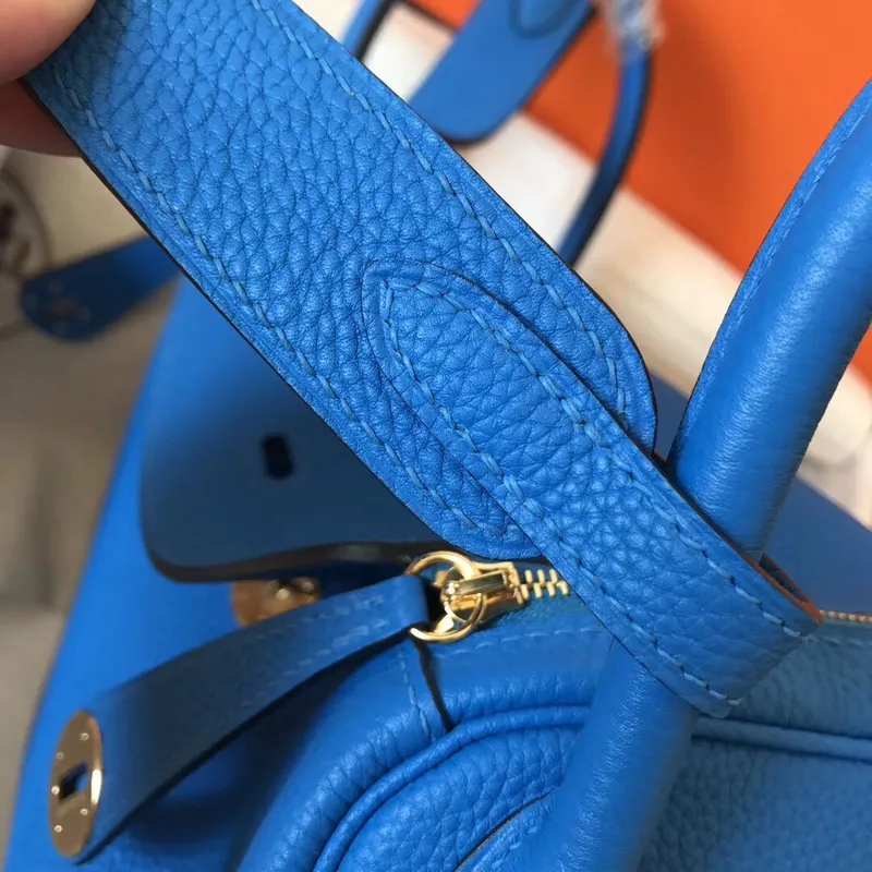 Hermes Blue Zanzibar Lindy 26cm Clemence Ručně vyráběná taška