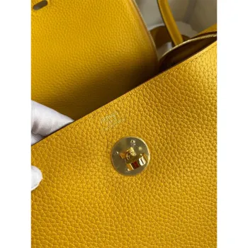 Hermes Lindy 26 Ručně vyráběná taška v kůži Jaune Ambre Clemence
