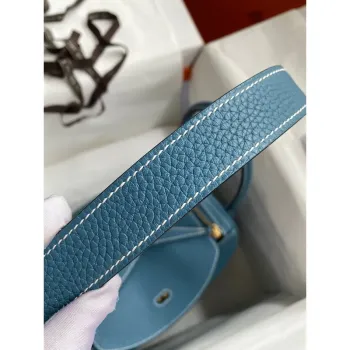 Hermes Lindy 26 Ručně vyráběná taška v kůži Clemence v modrém džínovém odstínu